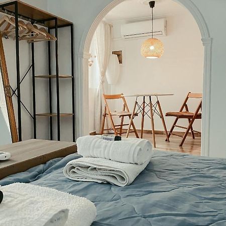 Isabella Suites: An Old Venetian Home Corfu  ภายนอก รูปภาพ